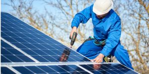 Installation Maintenance Panneaux Solaires Photovoltaïques à Vaire-le-Petit